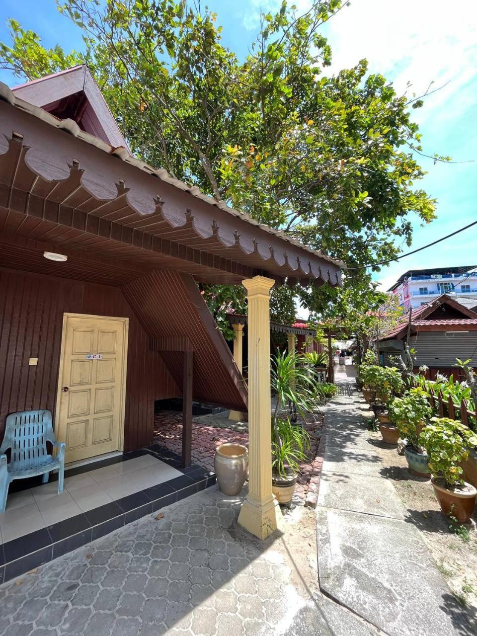 Sandy Beach Resort By Casa Loma 판타이체낭 외부 사진